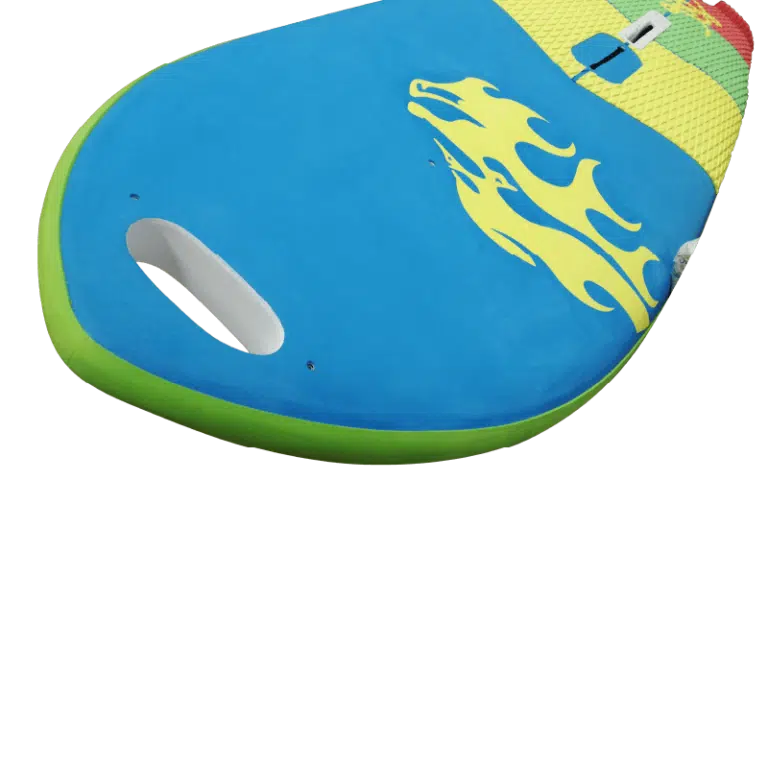 Planche de surf bleue et jaune avec un motif jaune et vert